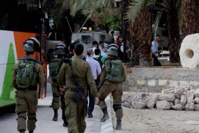 اعتقال 5 فلسطينيين بشبهة "تزييف" تصاريح عمل في إسرائيل