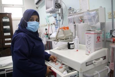 صحة غزة تصدر إعلانا بشأن تلقي لقاح (كورونا) للذين تزيد أعمارهم عن 75 عامًا
