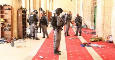 حركة حماس تعلق على إقدام إسرائيل بقطع أسلاك مكبرات الصوت بالمسجد الأقصى