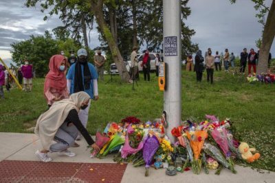 بهجوم متعمد ..مقتل 4 أفراد من عائلة مسلمة دهسا في كندا