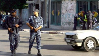 الشرطة بغزة تُصدر تنويها للباعة المتجولين بشأن مكبرات الصوت