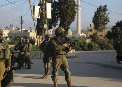 إغلاق التحقيق مع ضابط في الشاباك ارتكب أعمال عـنـف ضد فلسطينيين خلال اعتقالات بالضفة الغربية