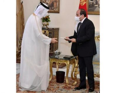 أمير قطر يتلقى رسالة خطية من السيسي