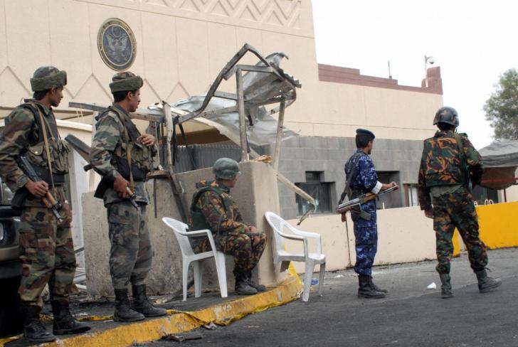 الخارجية الأميركية: إطلاق سراح 30 من موظفينا بالسفارة بصنعاء
