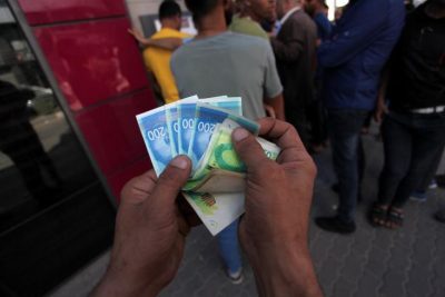 غزة.. وزارة العمل: الوضع الاقتصادي لا يسمح برفع الحد الأدنى للأجور