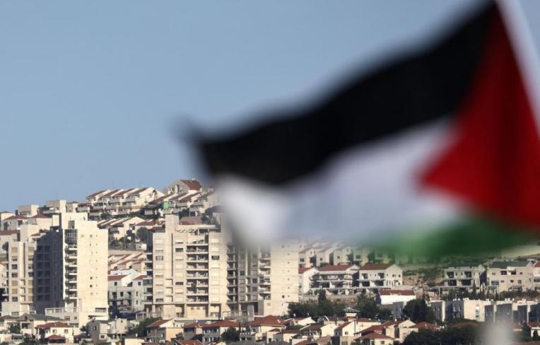 4 دول أوروبية تطالب إسرائيل بوقف الاستيطان