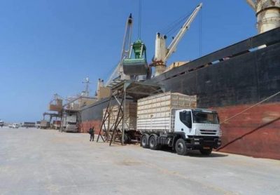 ميناء بنغازي يستقبل أكثر من 26 ألف طن من القمح