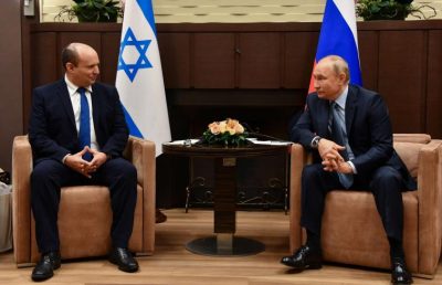 نيو إيسترن أوتلوك: لماذا قررت إسرائيل فجأة الوقوف ضد روسيا في حرب أوكرانيا؟